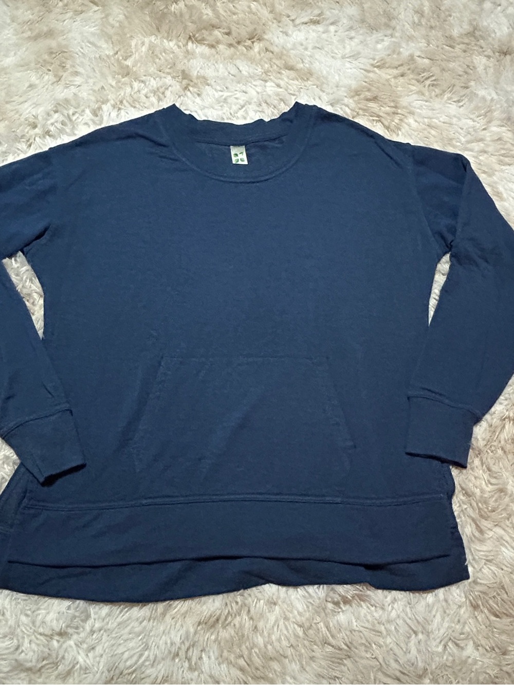 GreenTea Women's Navy Crewneck Pullover